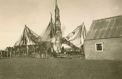 Visserijbedrijf T. Barelds, Duurzaam vissen op en handelen in o.a. Wolhandkrab, Scheermessen, Noordzee krab, Japanse oester, Mosselen, Kreeft, Europese zalm, Pootvis, Baars ,Karper, Paling, Rivierkreeft, Snoek, Snoekbaars, Voorn, Zeelt